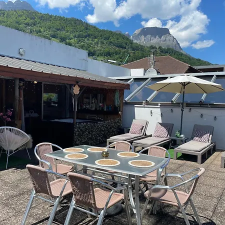 Le Petit Paradis Au Pied Du Monte Blanco,jacuzzi Prive, Rooftop,air De Jeux Apartmán *